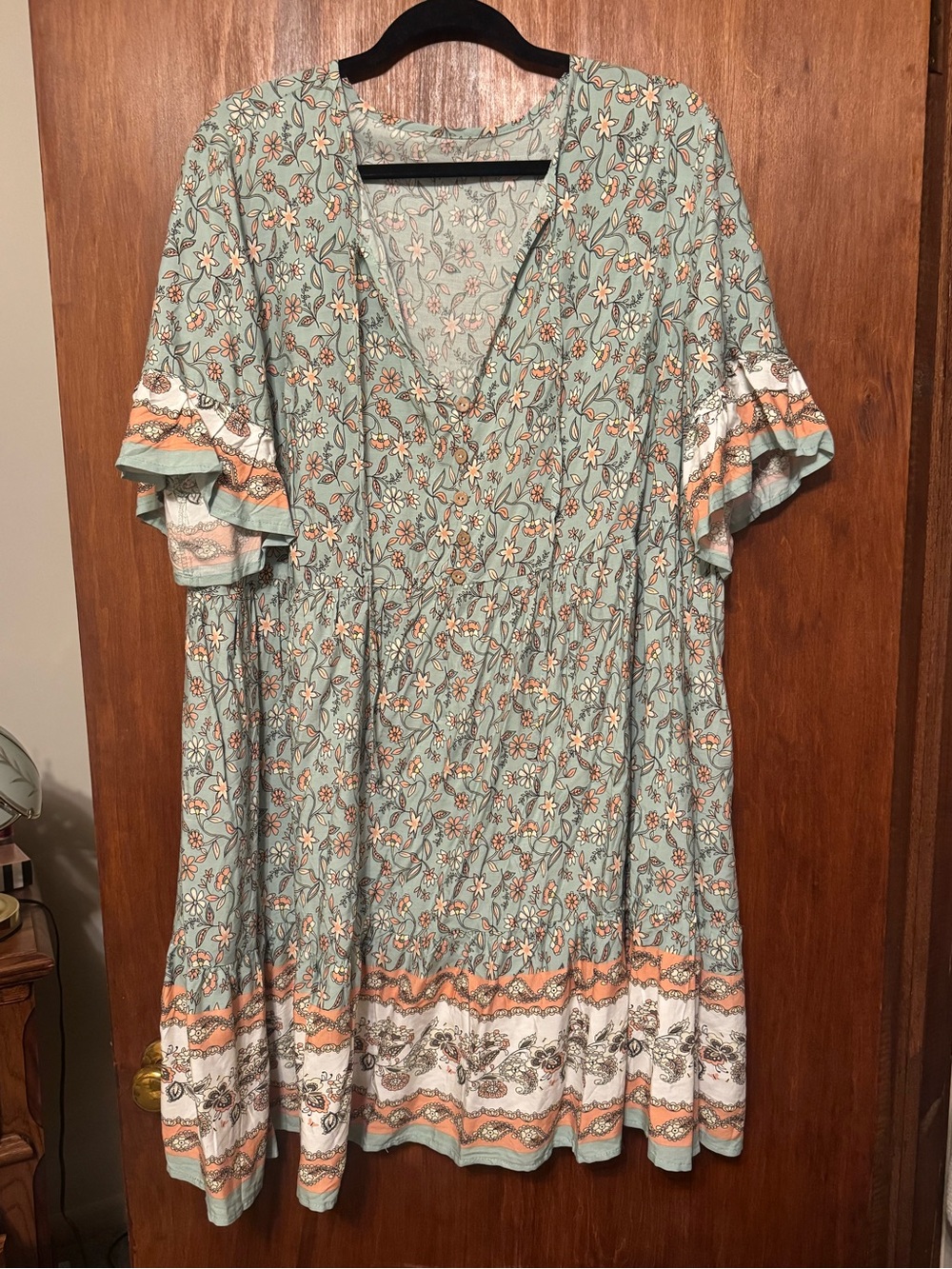 Women’s Plus Size Flowy Boho Floral Dress Size 3XL